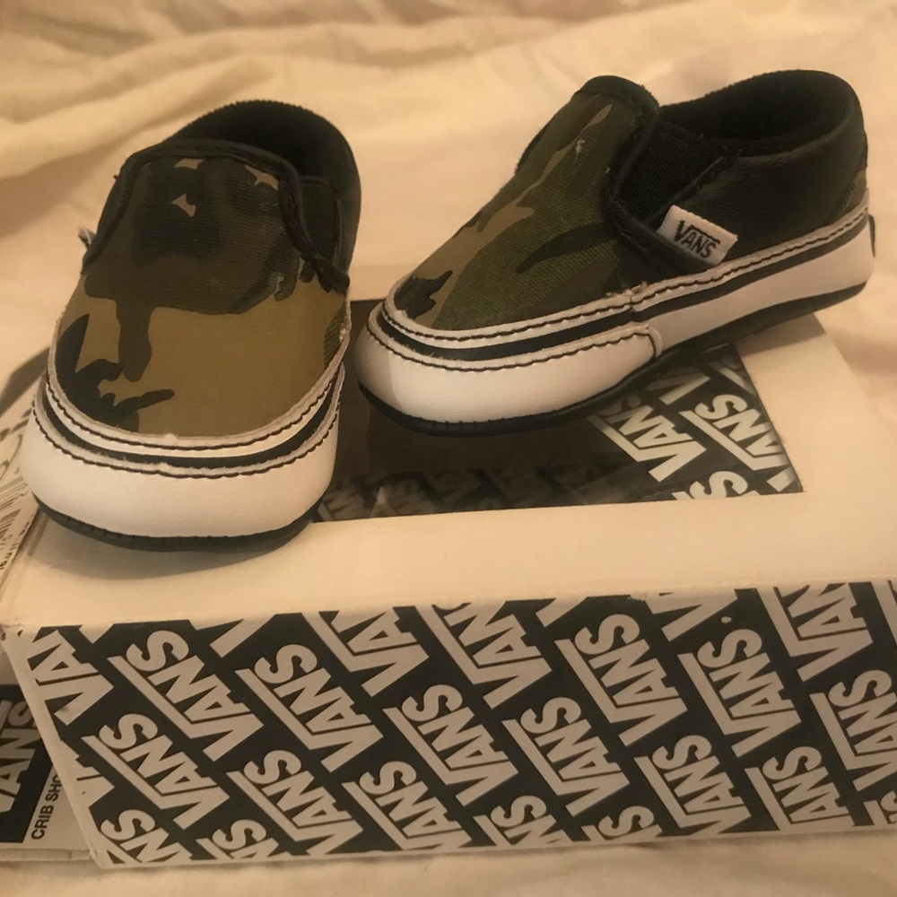Vans camouflage slip-on infant size 1